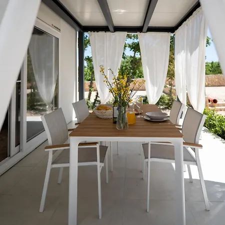 Dionis Кемпинг