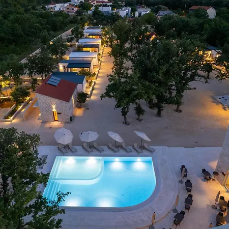 Кемпинг Dionis *