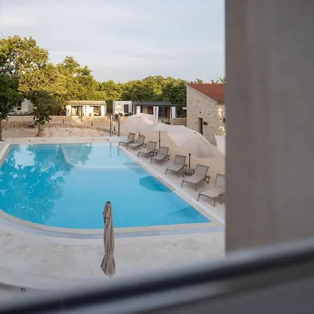 Kamp alanı Dionis Zaton (Zadar)